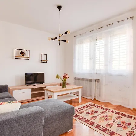 Apartman Platan 아파트